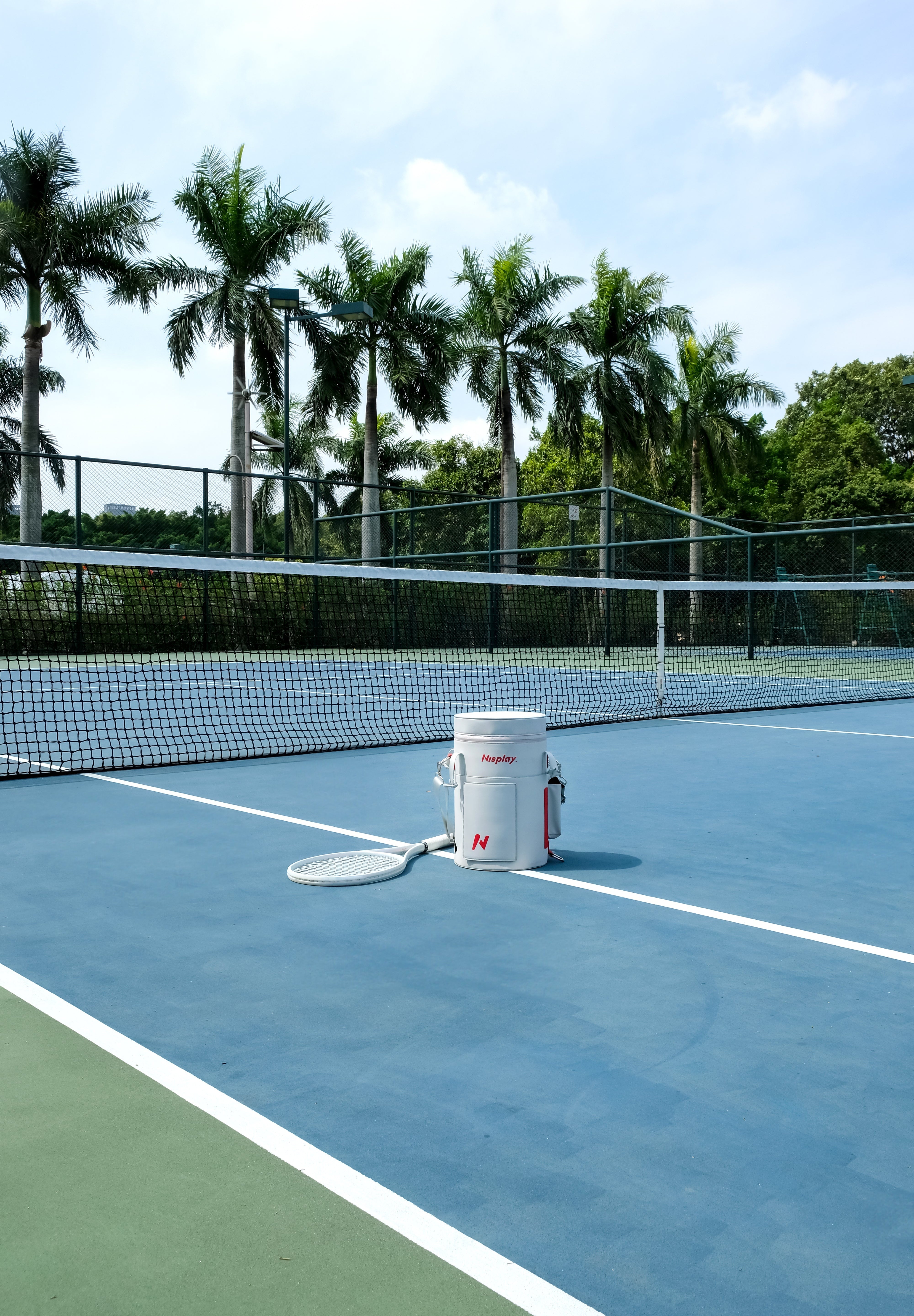 gift for tennis lover  nisplay l1